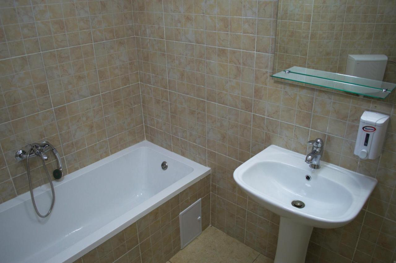 Pensiune Casa Ampeia Alba Iulia Exteriör bild